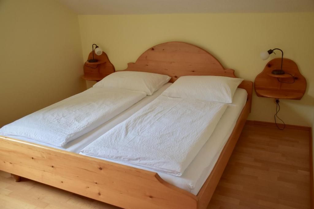 apartment 75 sqm slide