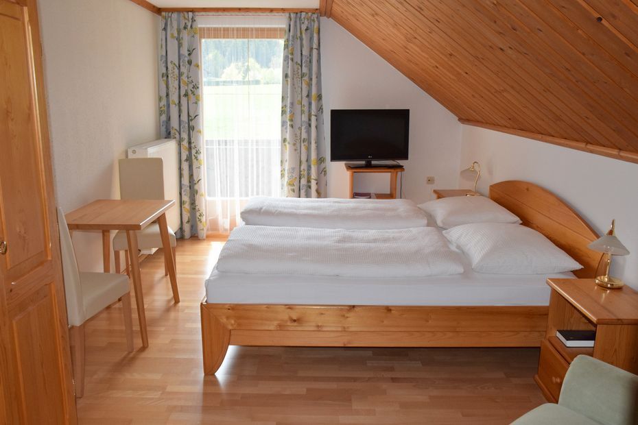 Premium room 1 slide